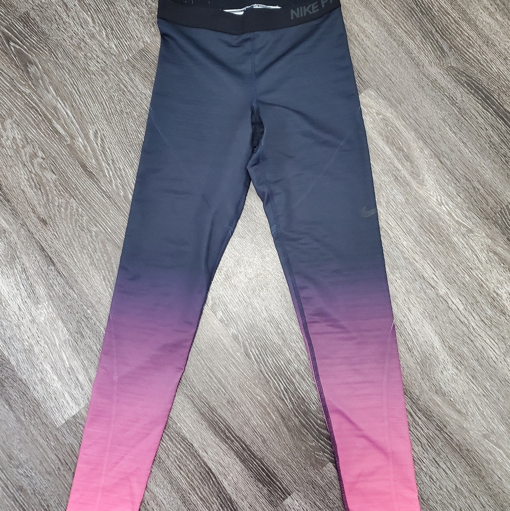 Nike Hyperwarm Athletic Leggings